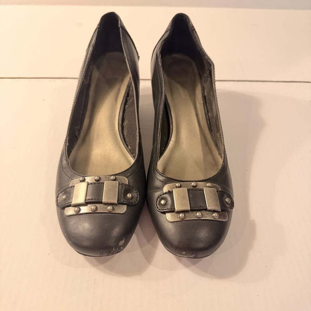 Black Wedge Shoes Silver Buckle Details
